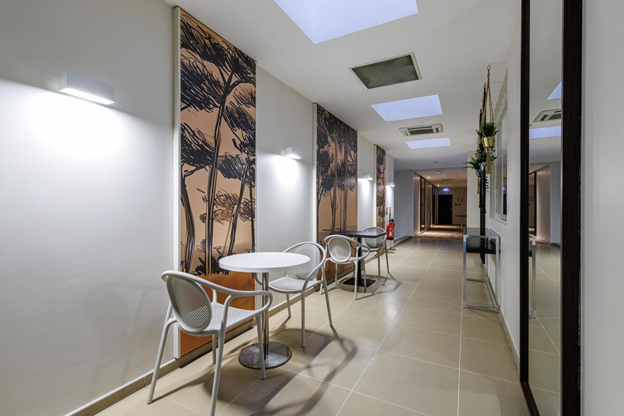 Apartahotel Adagio Centre Niza